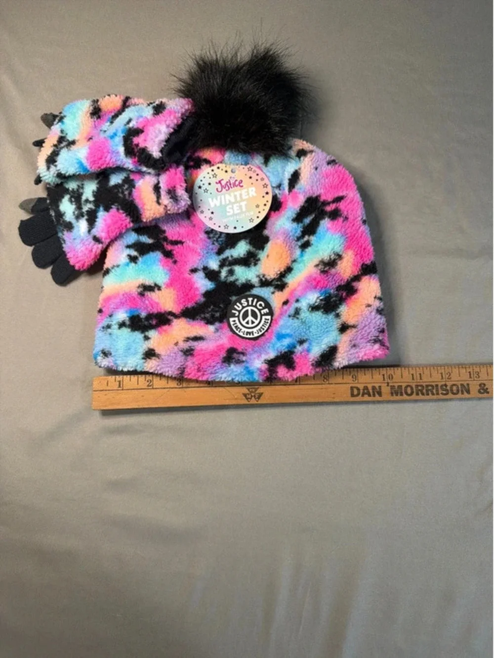 Justice, glove and hat set with faux fur